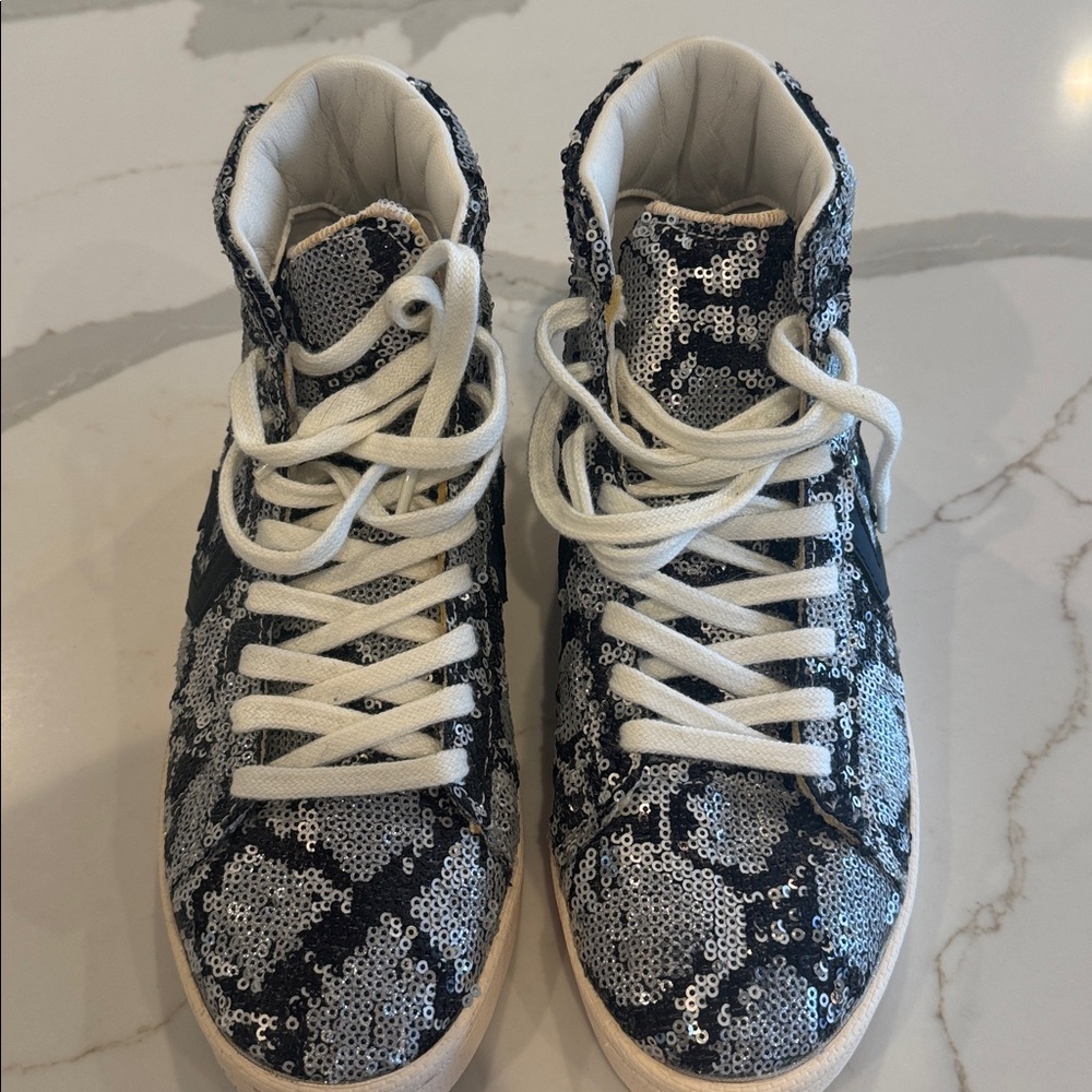 Converse Monochrome Sequin High-Tops - Picture 3 of 5
